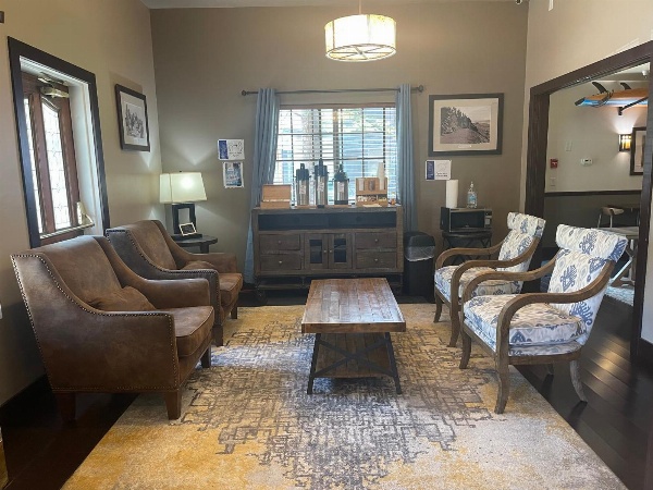 Postmarc Hotel and Spa Suites image 7